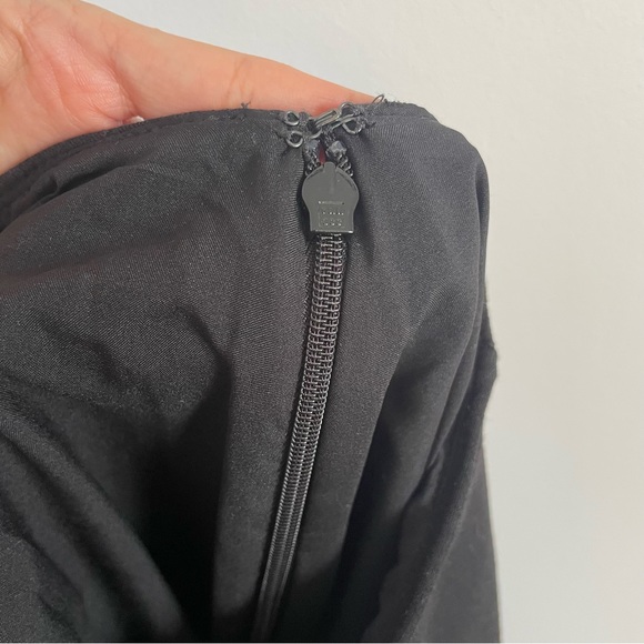 Black Express Skirt - Picture 5 of 7